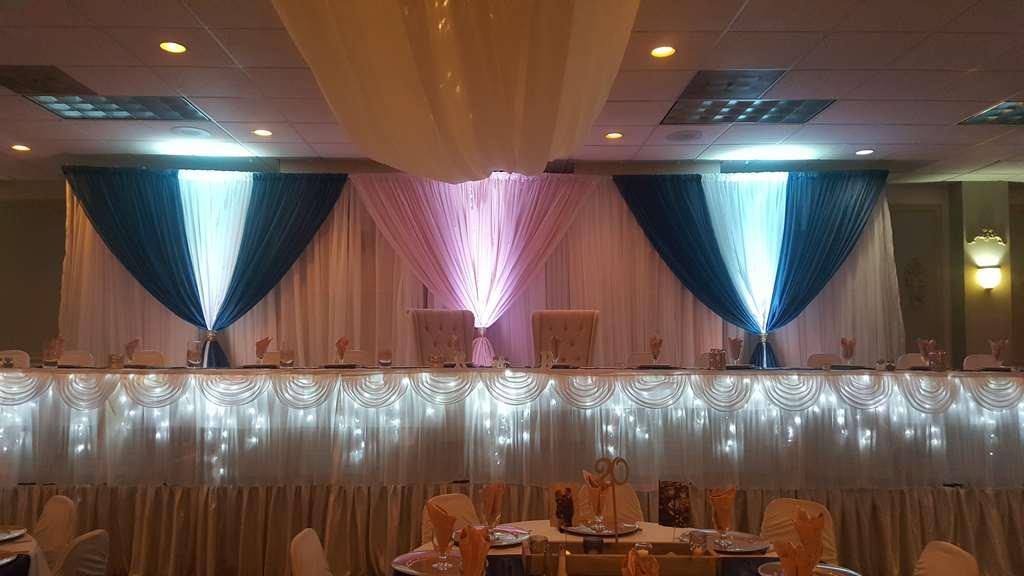 Crookston Inn & Convention Center Amenities photo