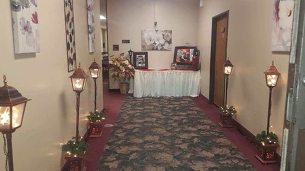Crookston Inn & Convention Center Amenities photo